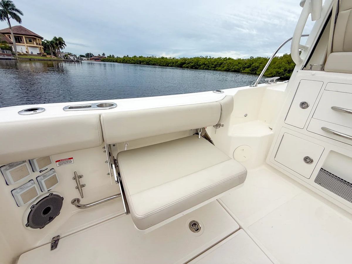 2027 Boston Whaler 325 Conquest 32.0 feet, Fort Myers, FL #15