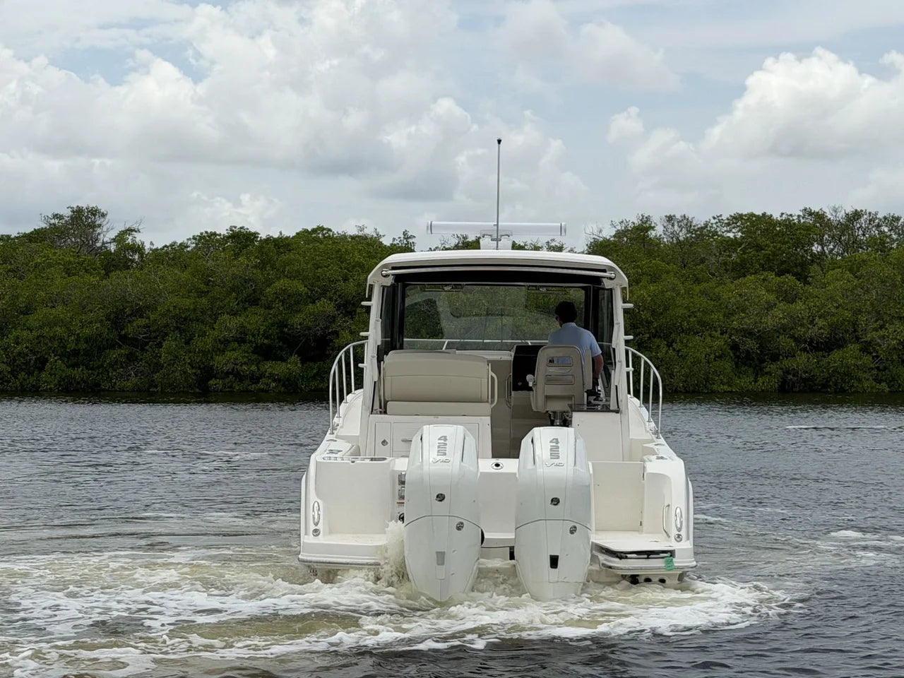 2027 Boston Whaler 325 Conquest 32.0 feet, Fort Myers, FL #5