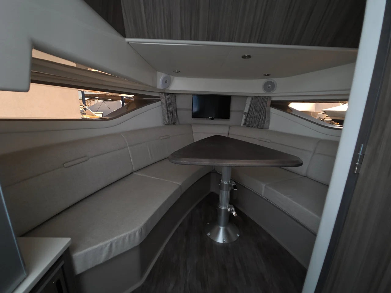 2026 Sea Ray Sundancer 320 Outboard 32.0 feet, Norwalk, Connecticut #28