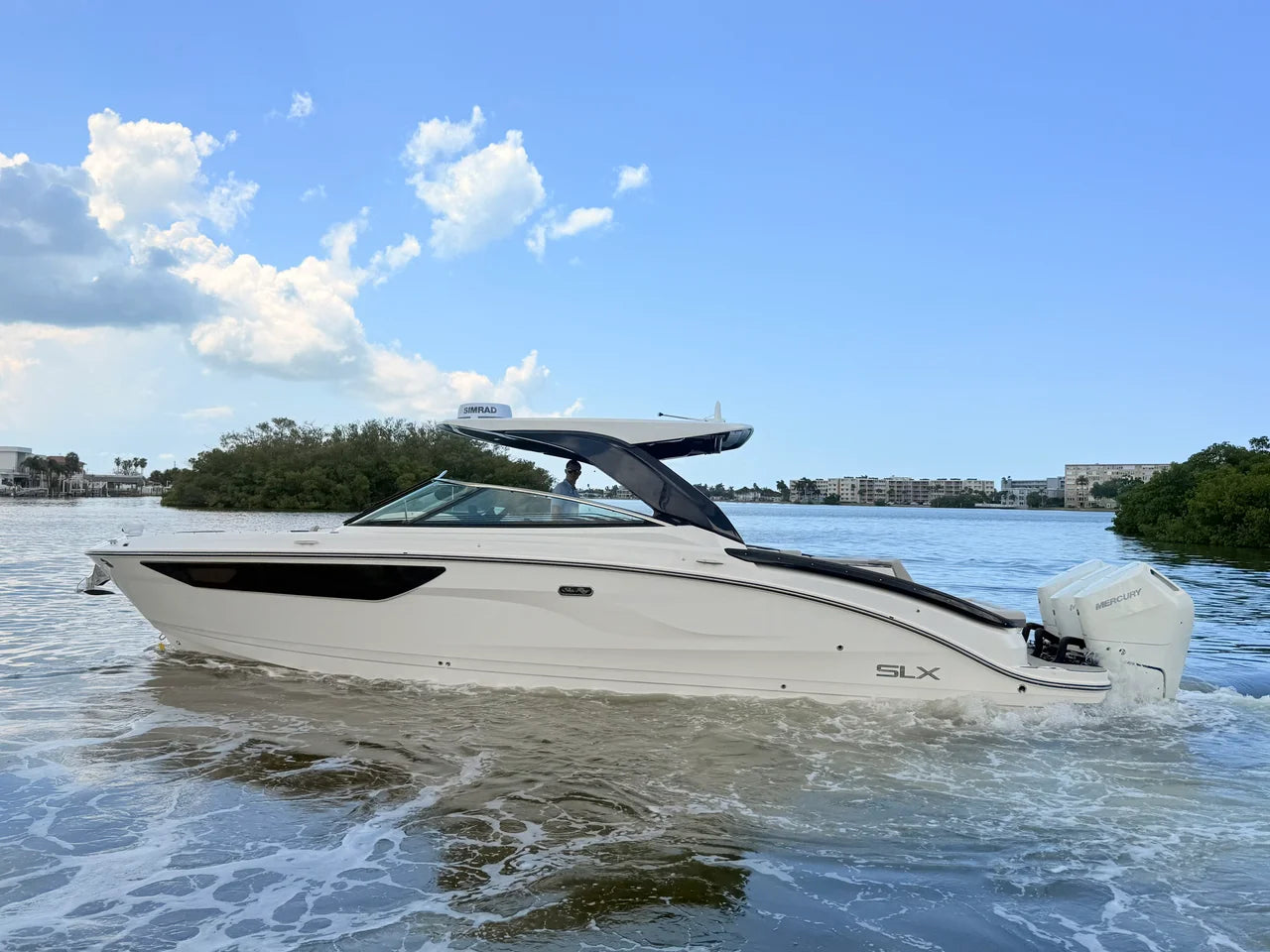 2027 Sea Ray SLX 360 Outboard 36.0 feet, St Petersburg, FL #17