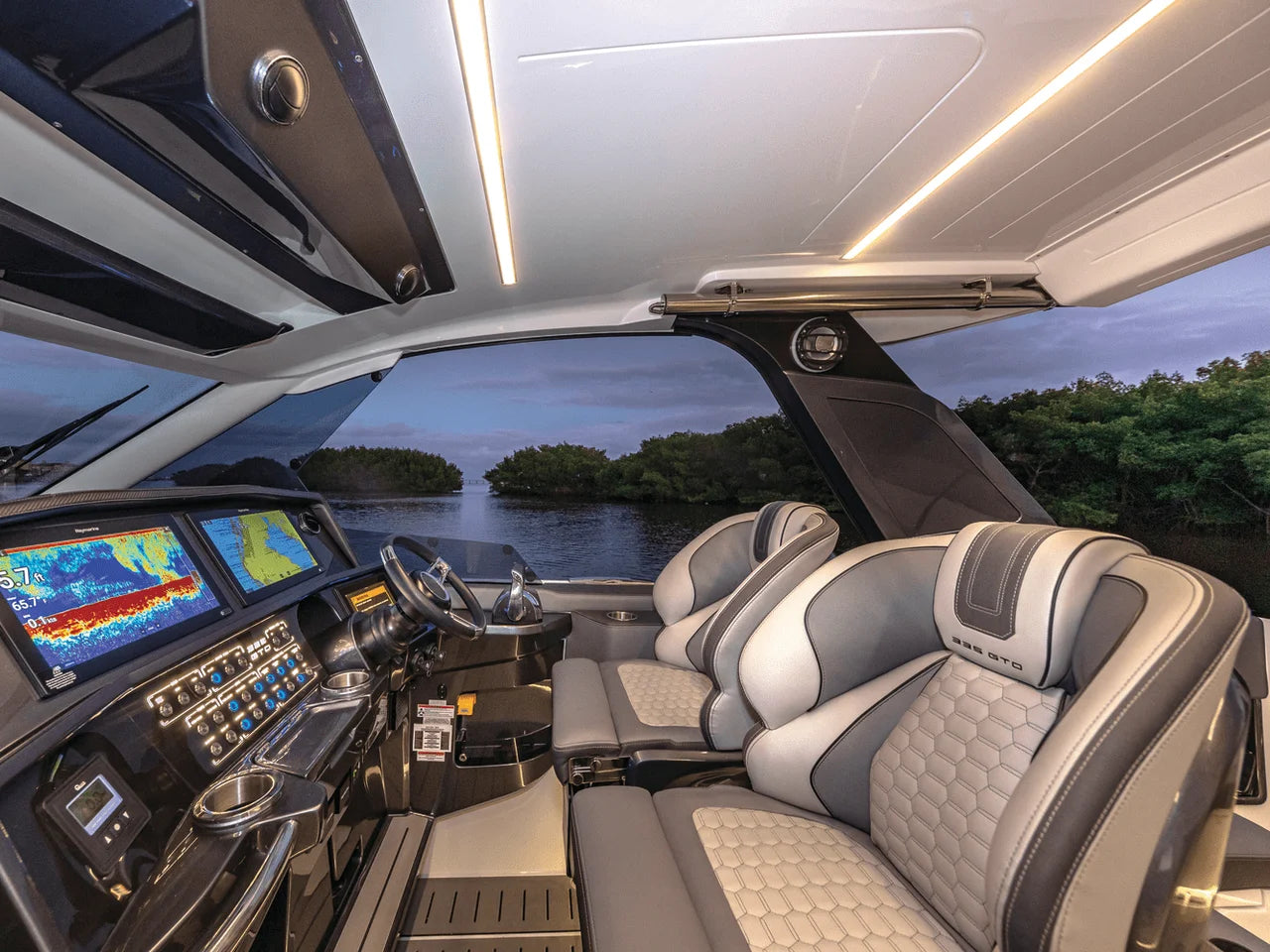 2026 Galeon 335 GTO 33.0 feet, Inuvik, Northwest Territories #100