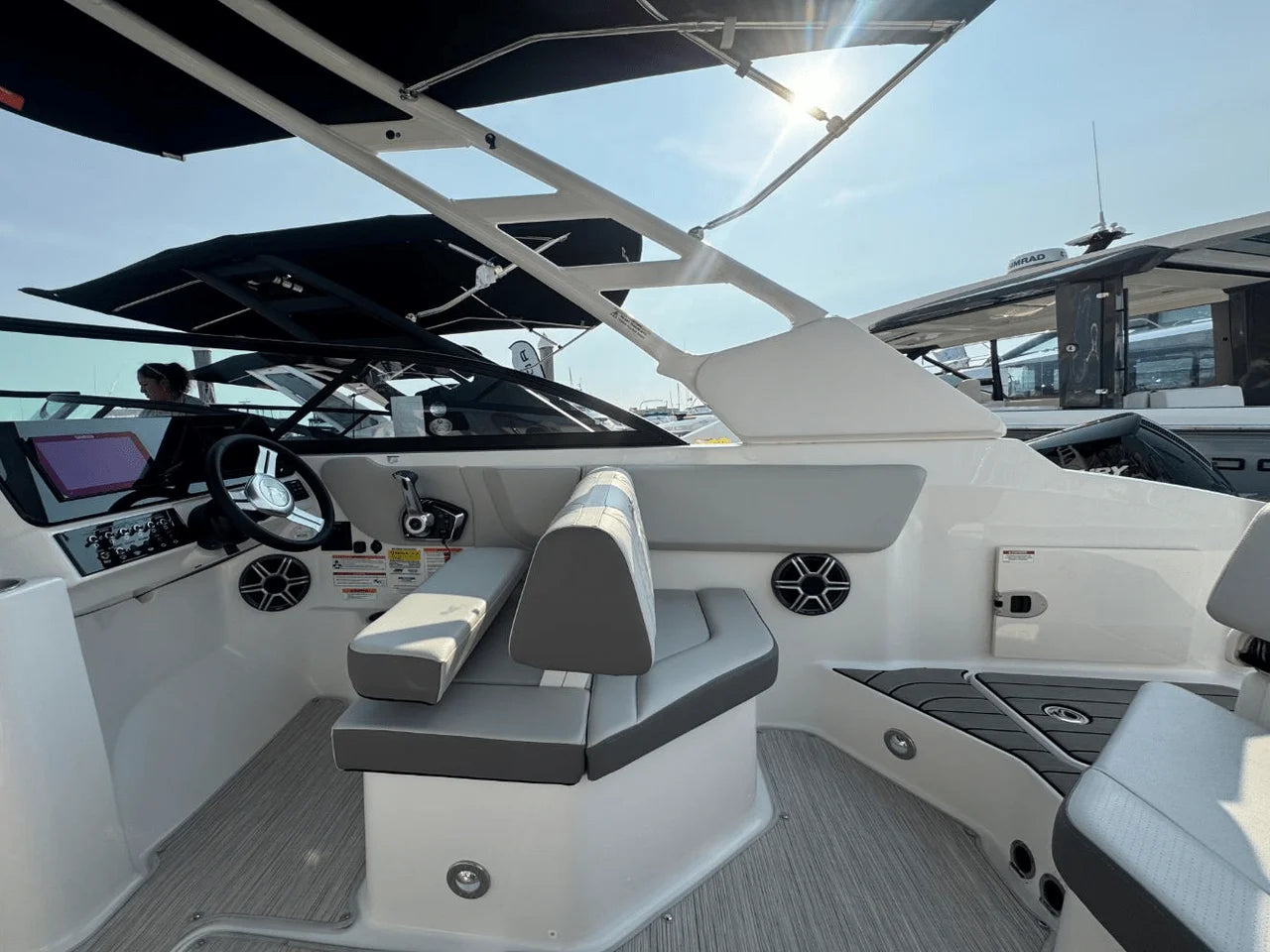 2026 Sea Ray SDX 230 Outboard 23.0 feet, Somers Point, New Jersey #12