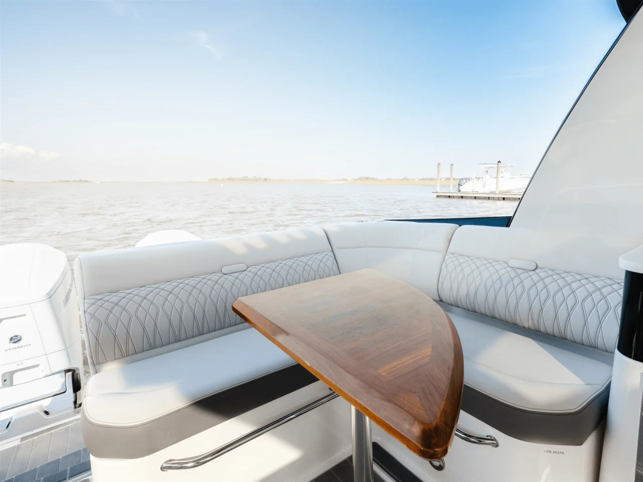 2023 Sea Ray 370 Sundancer Outboard 37.0 feet, Charleston, SC #9