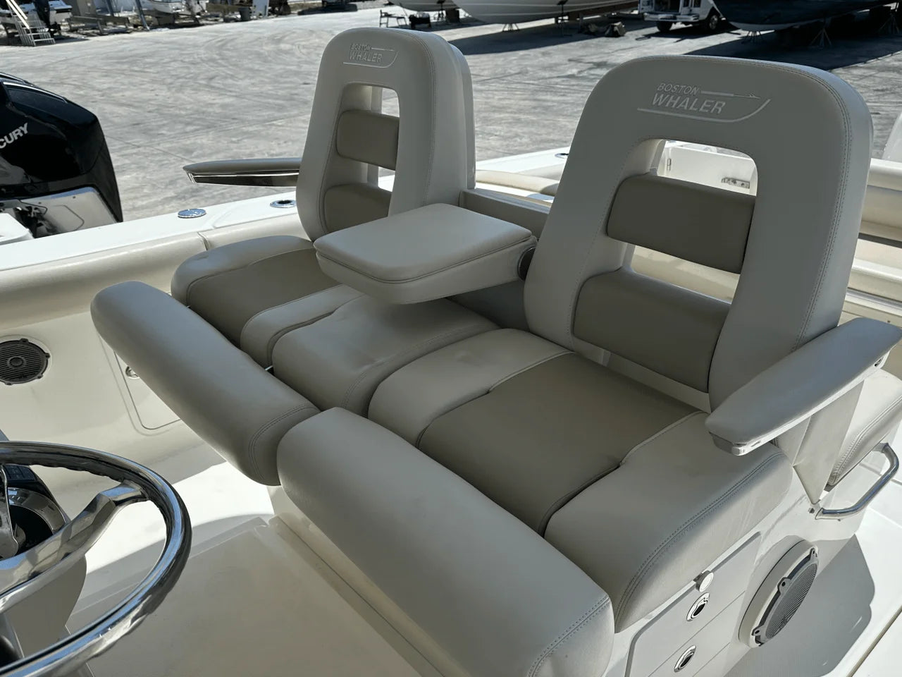 2018 Boston Whaler 330 Outrage 33.0 feet, Naples, Florida #19
