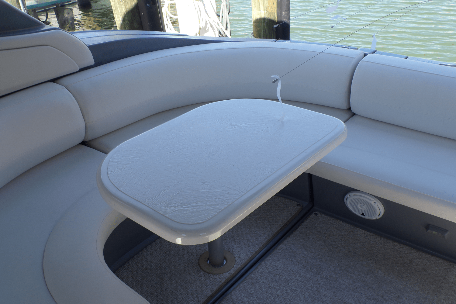 2005 Cruisers Yachts 370 EXPRESS 37.0 feet, Naples, FL #31