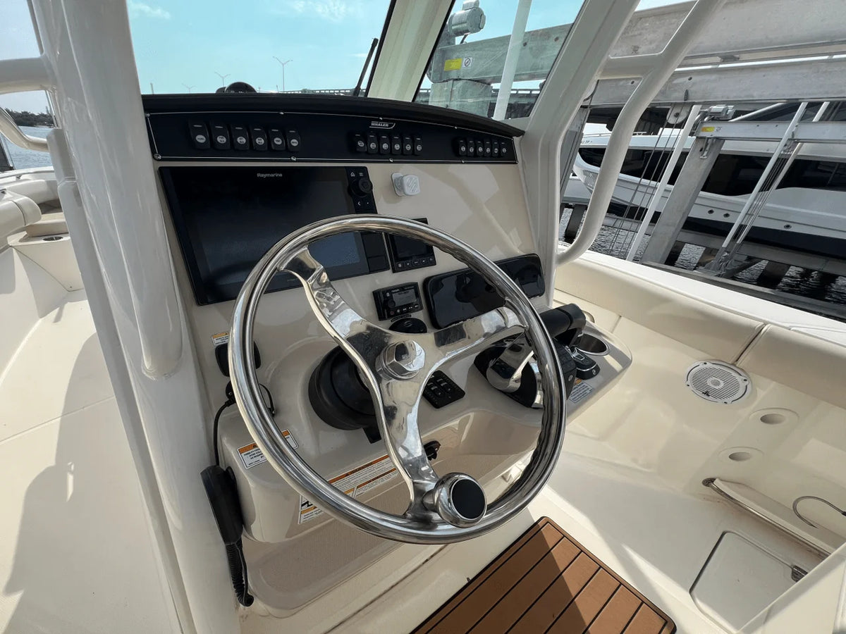 2019 Boston Whaler 280 OUTRAGE 28.0 feet, Stuart, Florida #38