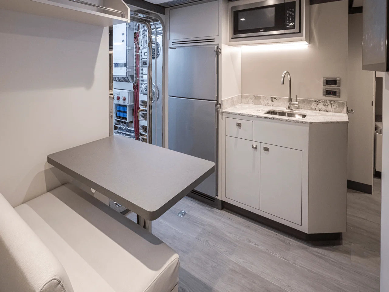 2025 Ocean Alexander 27R 88.0 feet, Pompano Beach, FL #87
