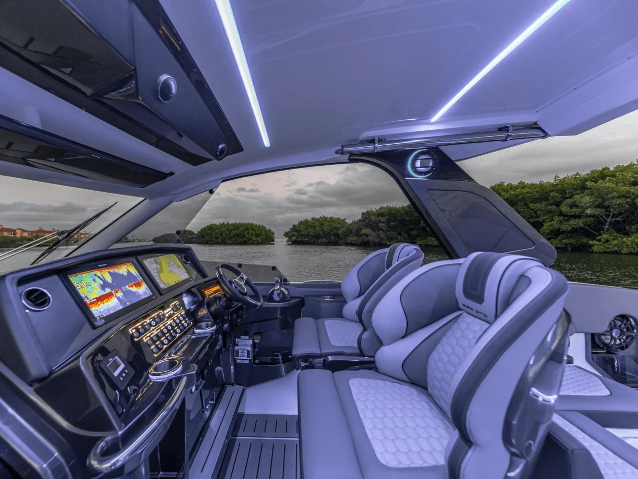 2026 Galeon 335 GTO 33.0 feet, Inuvik, Northwest Territories #101