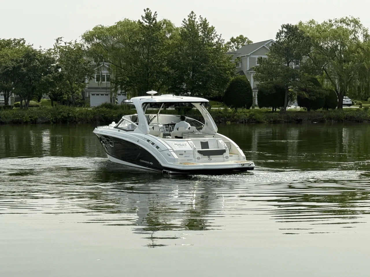 2015 Chaparral 327 SSX 32.0 feet, Grasonville, Maryland #4