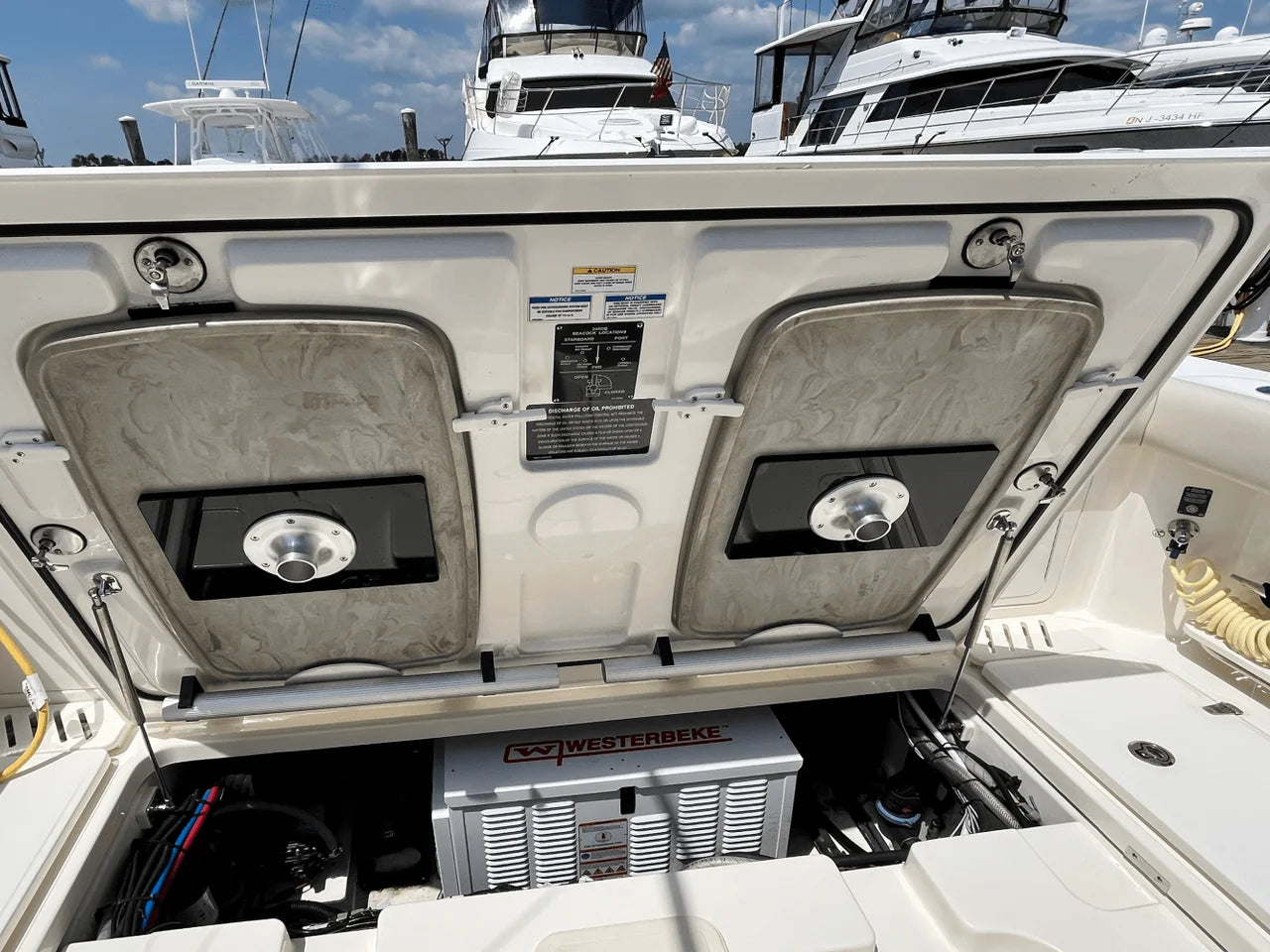 2022 Boston Whaler 345 CONQUEST 34.0 feet, Dennis, New Jersey #9