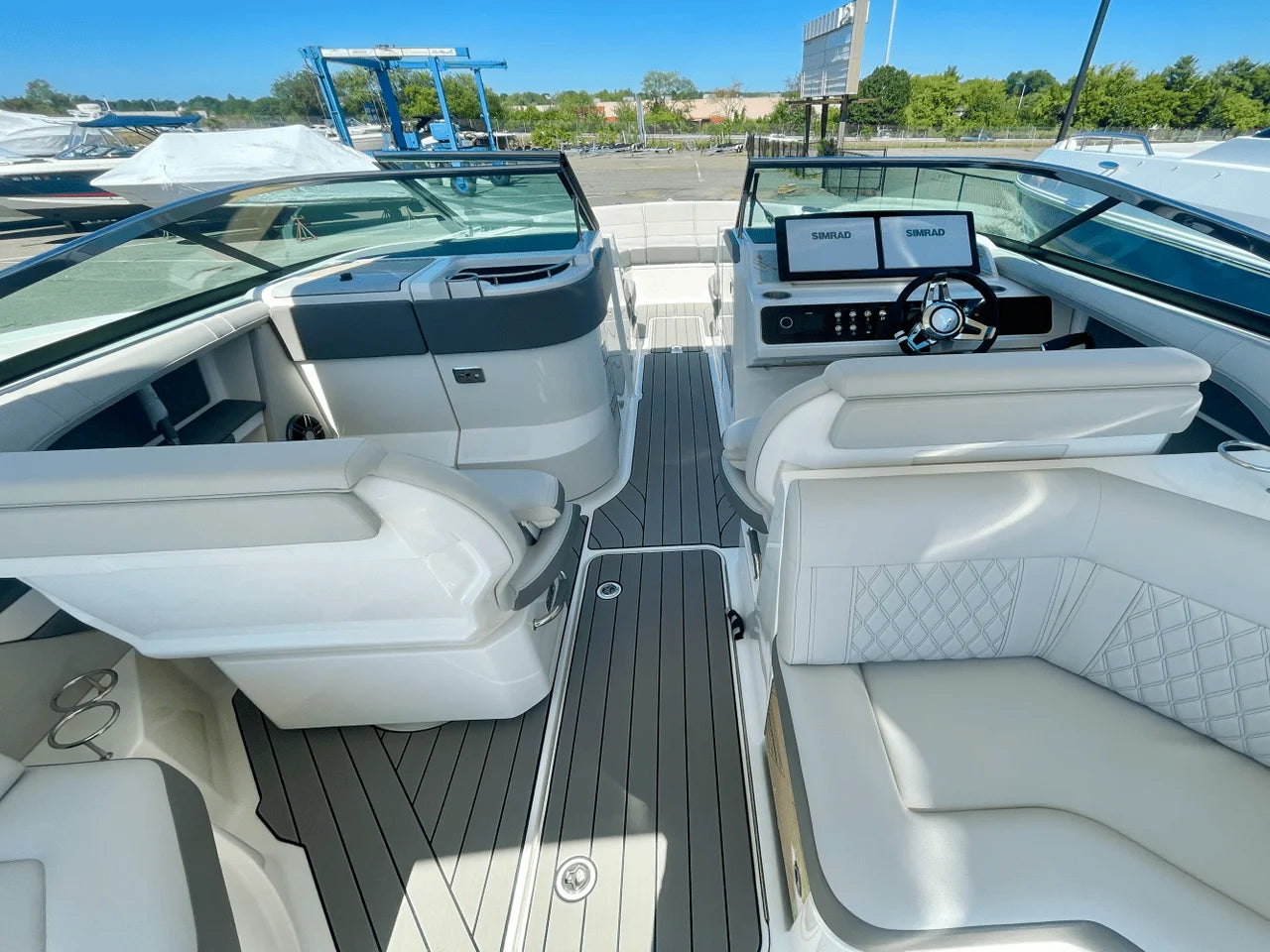 2026 Sea Ray SLX 310 Outboard 31.0 feet, Danvers, Massachusetts #12