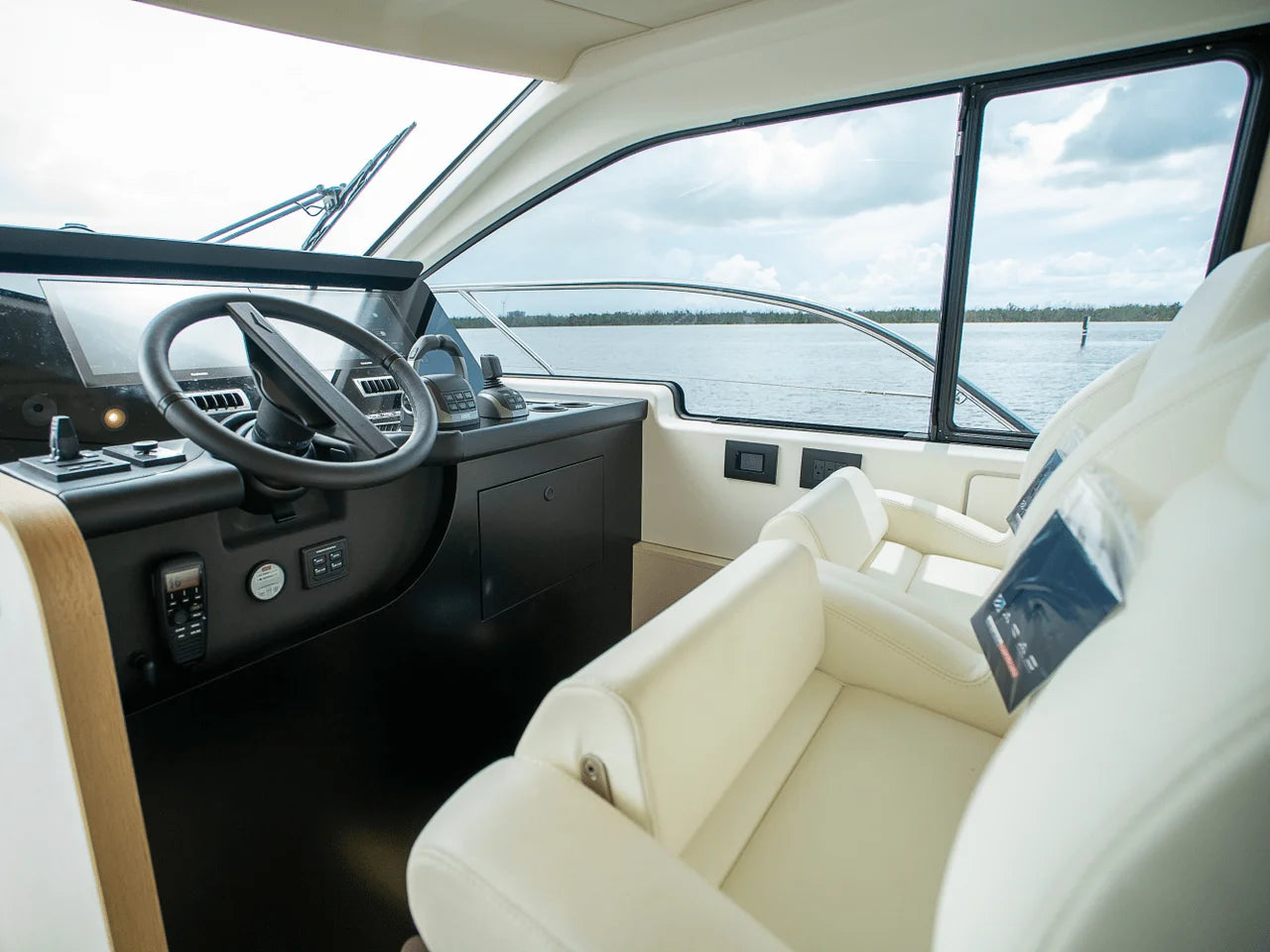 2026 Azimut Fly 62 62.0 feet, Naples, Florida #33