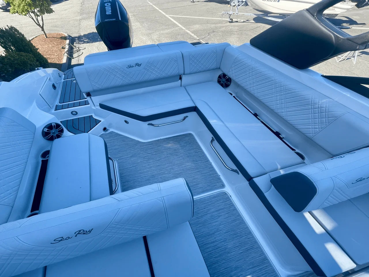 2026 Sea Ray SDX 250 Outboard 25.0 feet, Danvers, Massachusetts #6