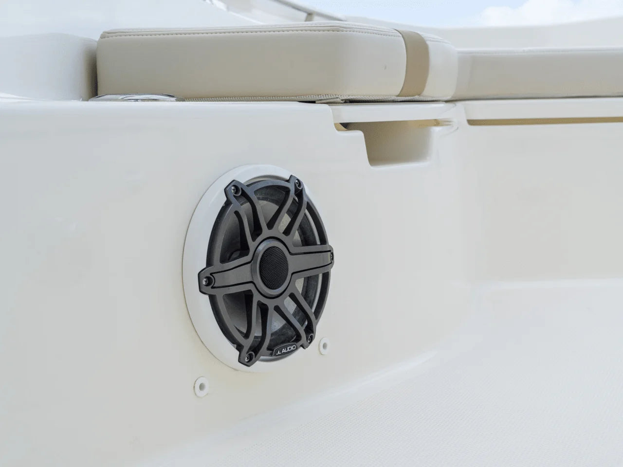2027 Boston Whaler 250 Dauntless 25.0 feet, Clearwater, Florida #64