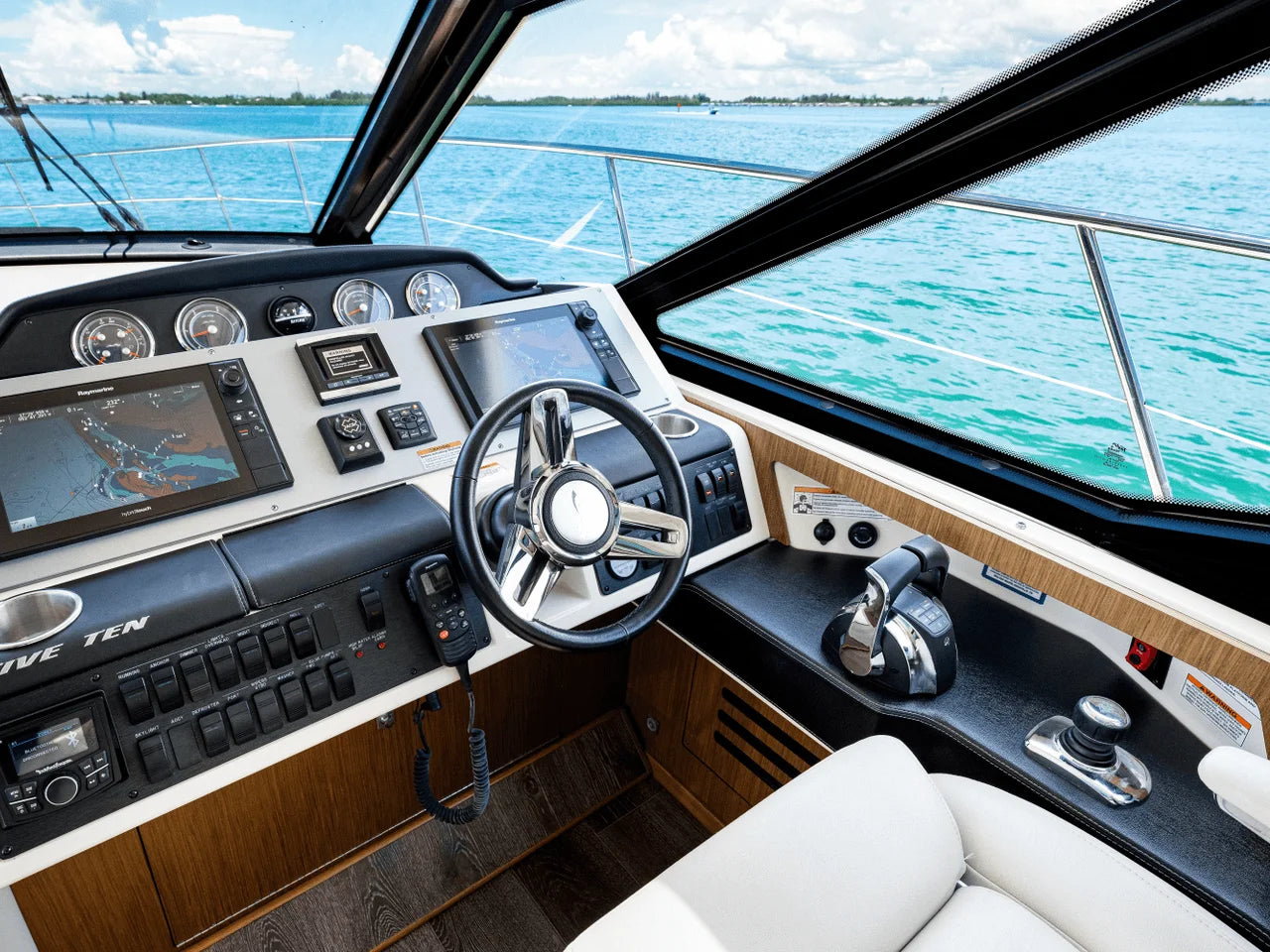2017 Sea Ray 510 SUNDANCER 51.0 feet, Sarasota, FL #61