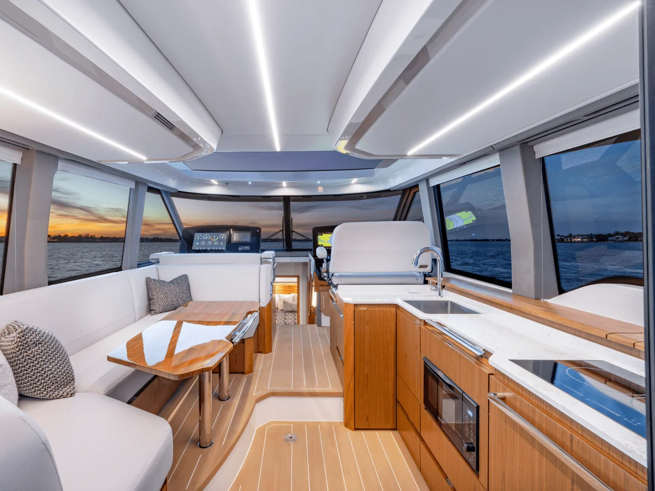 2025 Tiara Yachts EX 54 54.0 feet, Inuvik, Northwest Territories #47