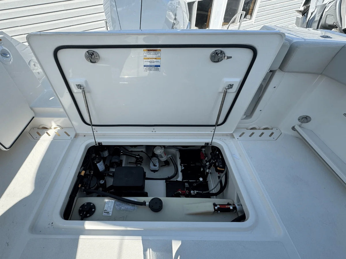 2026 Boston Whaler 240 Vantage 24.0 feet, Huntington, NY #12