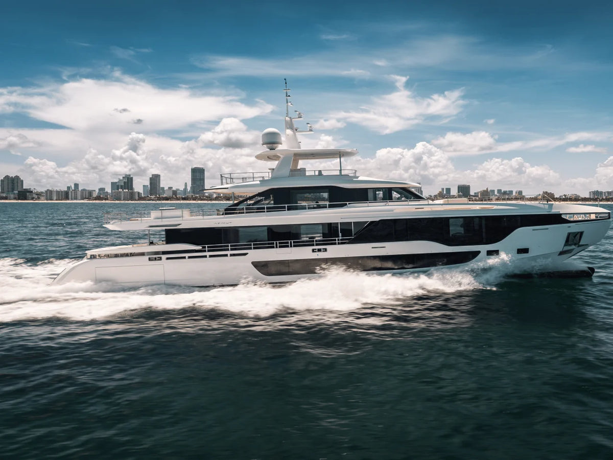 2027 Azimut Grande 36M 115.0 feet, Inuvik, Northwest Territories #13