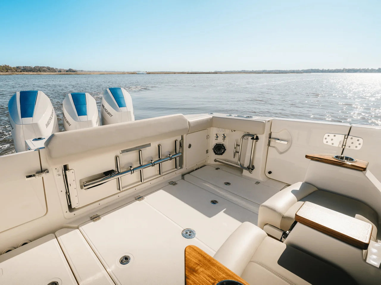 2025 Boston Whaler 360 Outrage 36.0 feet, Charleston, SC #8