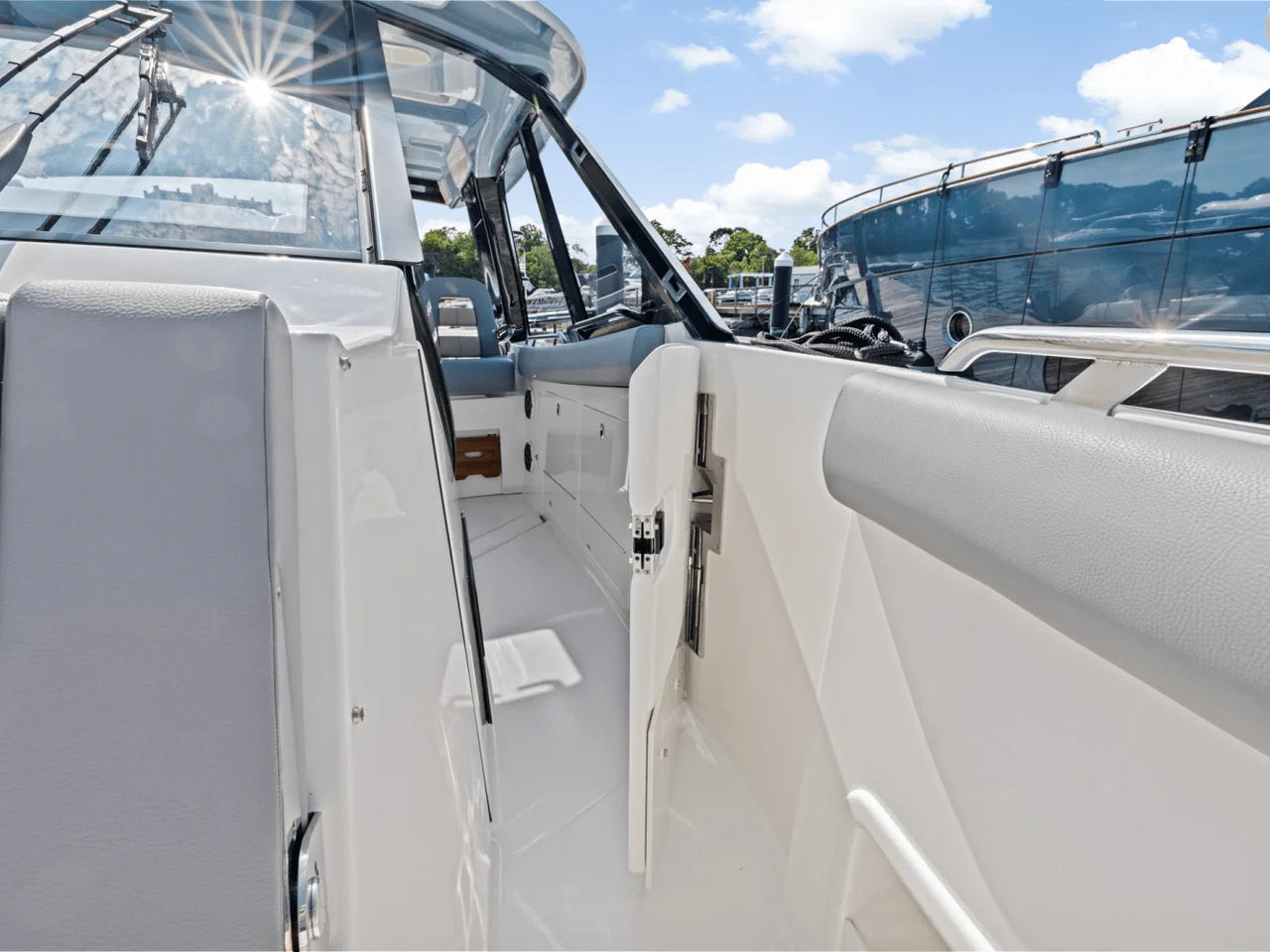 2025 Boston Whaler 380 Realm 38.0 feet, Quincy, MA #43