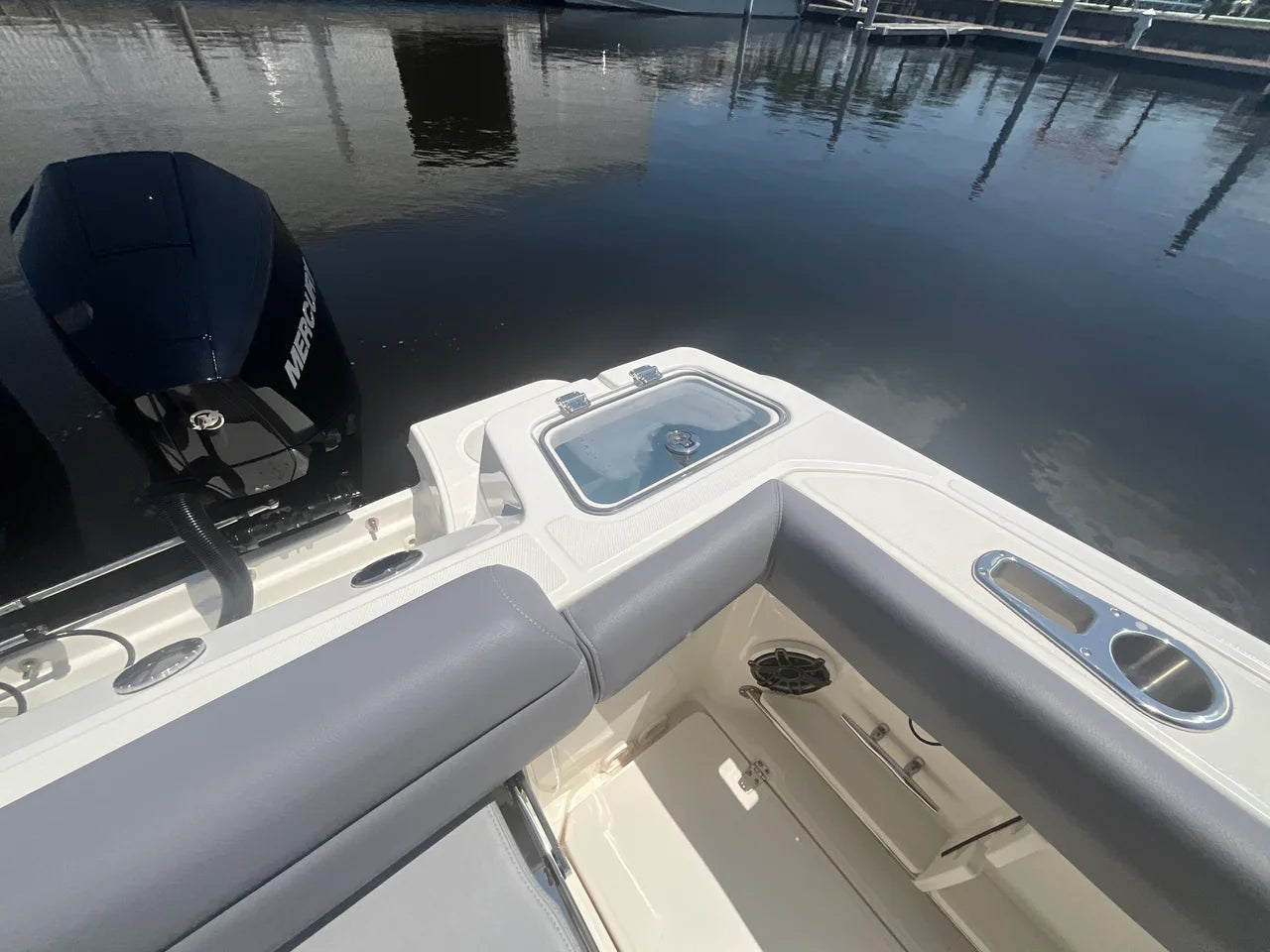 2027 Boston Whaler 250 Outrage 25.0 feet, Jacksonville Beach, Florida #10