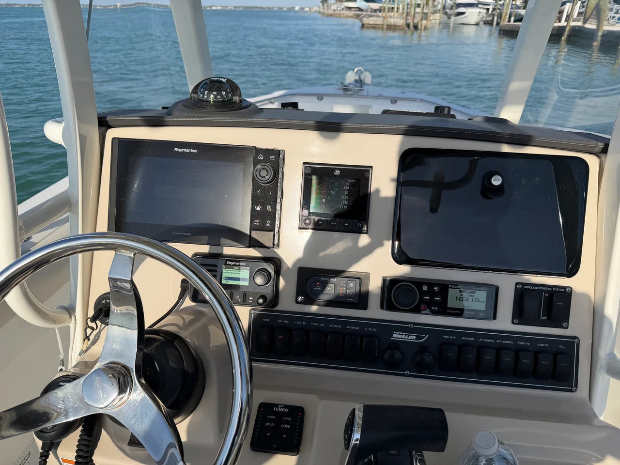 2021 Boston Whaler 230 OUTRAGE 23.0 feet, Sarasota, FL #16