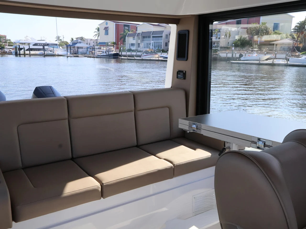 2026 Cruisers Yachts 38 VTR EC 38.0 feet, Naples, Florida #40