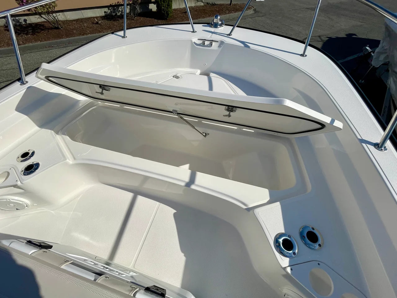 2026 Boston Whaler 210 Montauk 21.0 feet, Danvers, Massachusetts #16