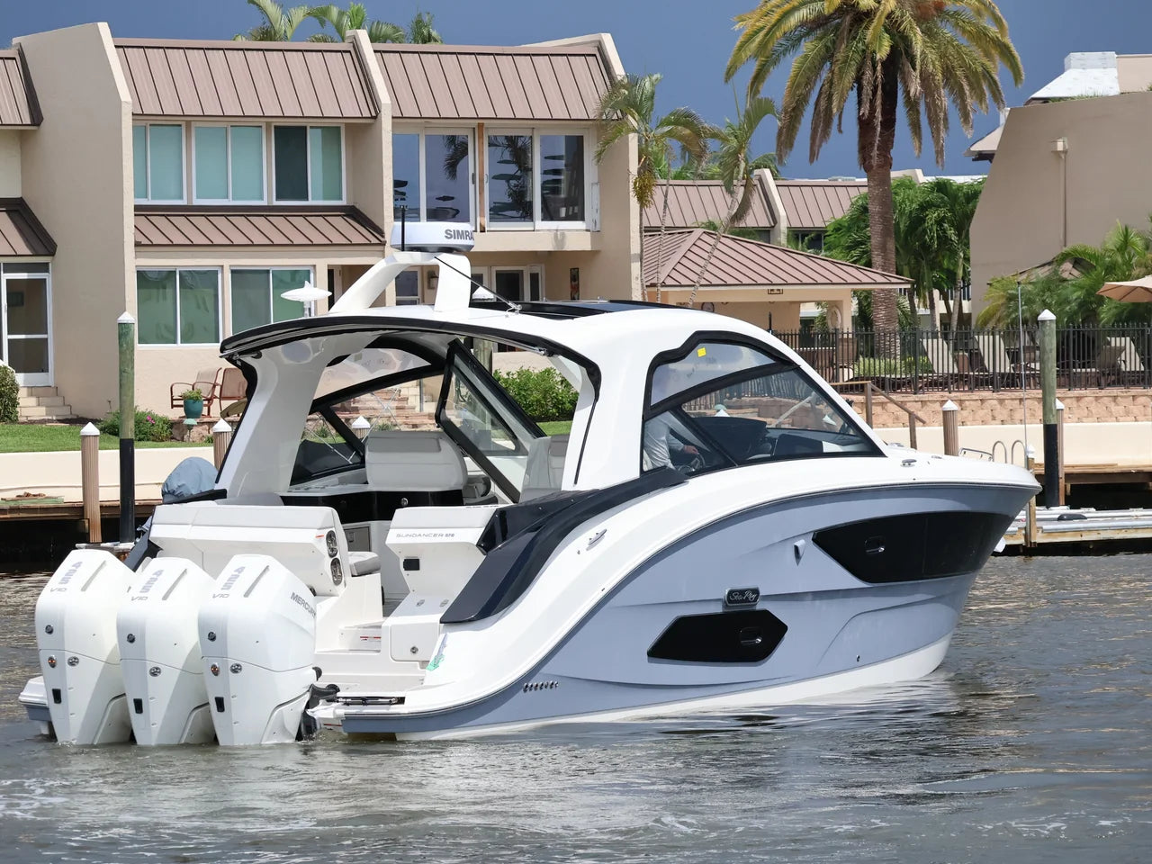 2026 Sea Ray Sundancer 370 Outboard 37.0 feet, Naples, Florida #16