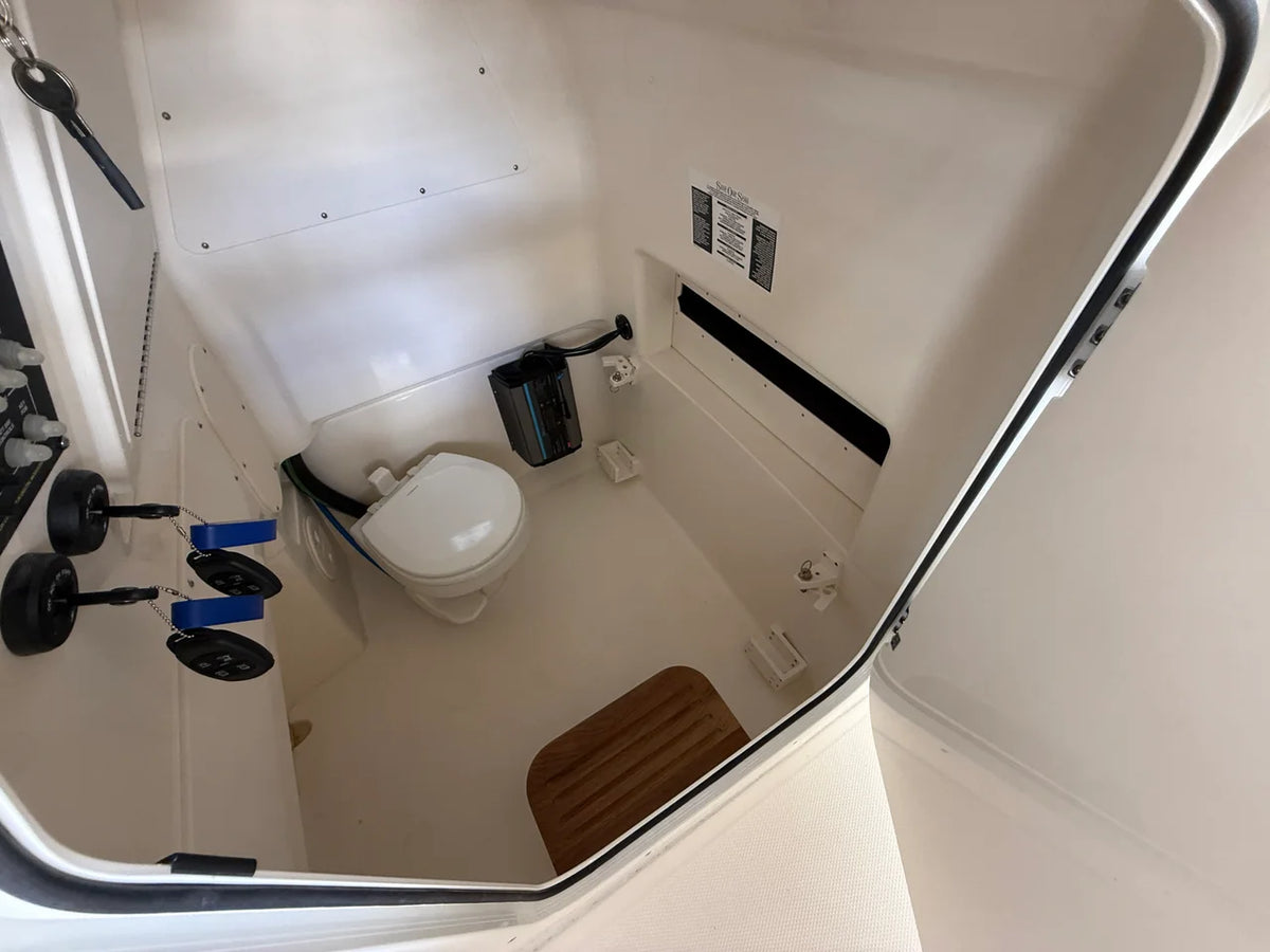 2027 Boston Whaler 280 Dauntless 28.0 feet, Sarasota, FL #14