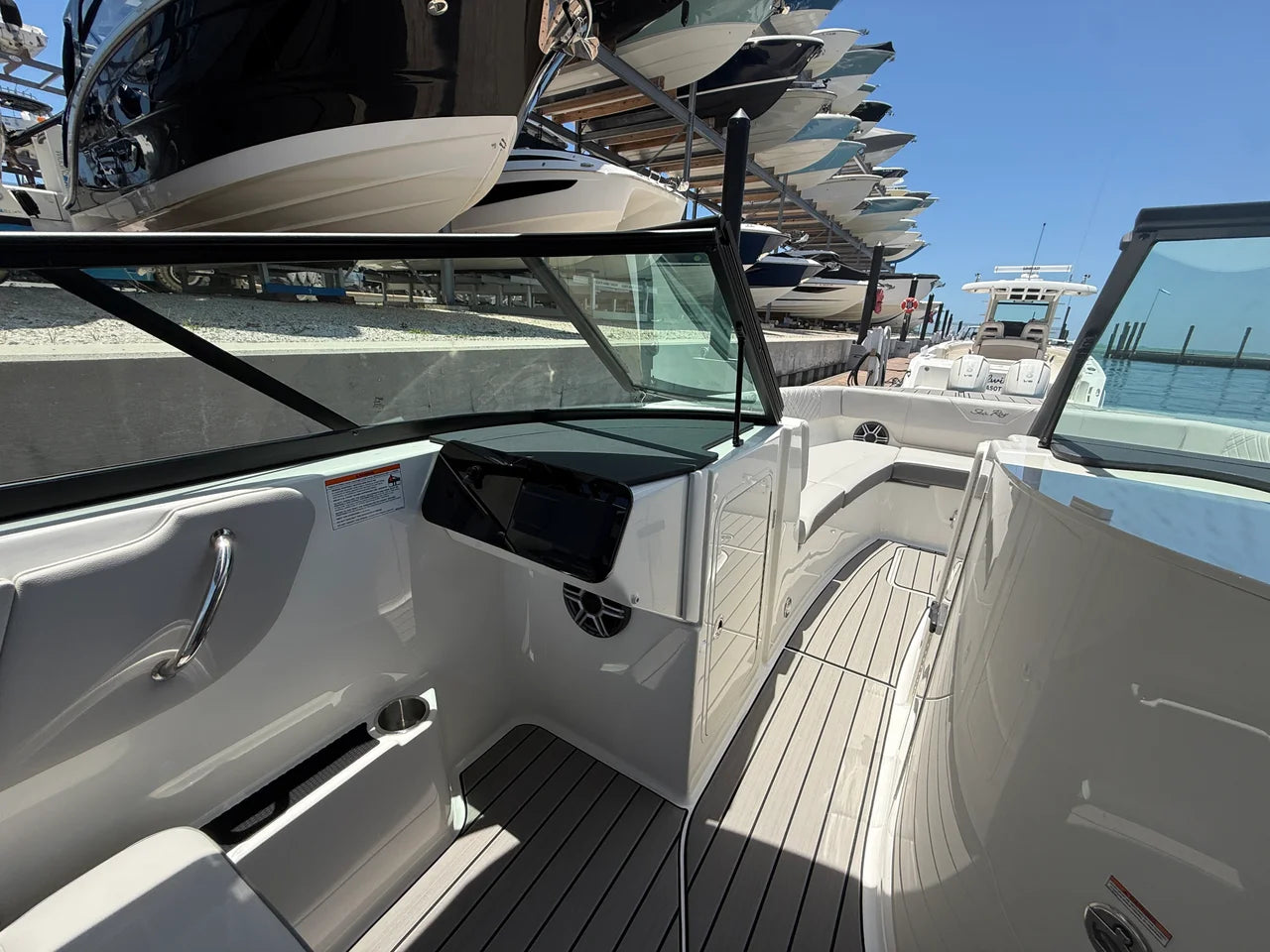 2026 Sea Ray SDX 270 Outboard 27.0 feet, Sarasota, FL #16