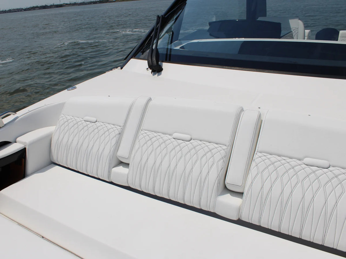 2026 Sea Ray Sundancer 370 Outboard 37.0 feet, Seabrook, TX #96