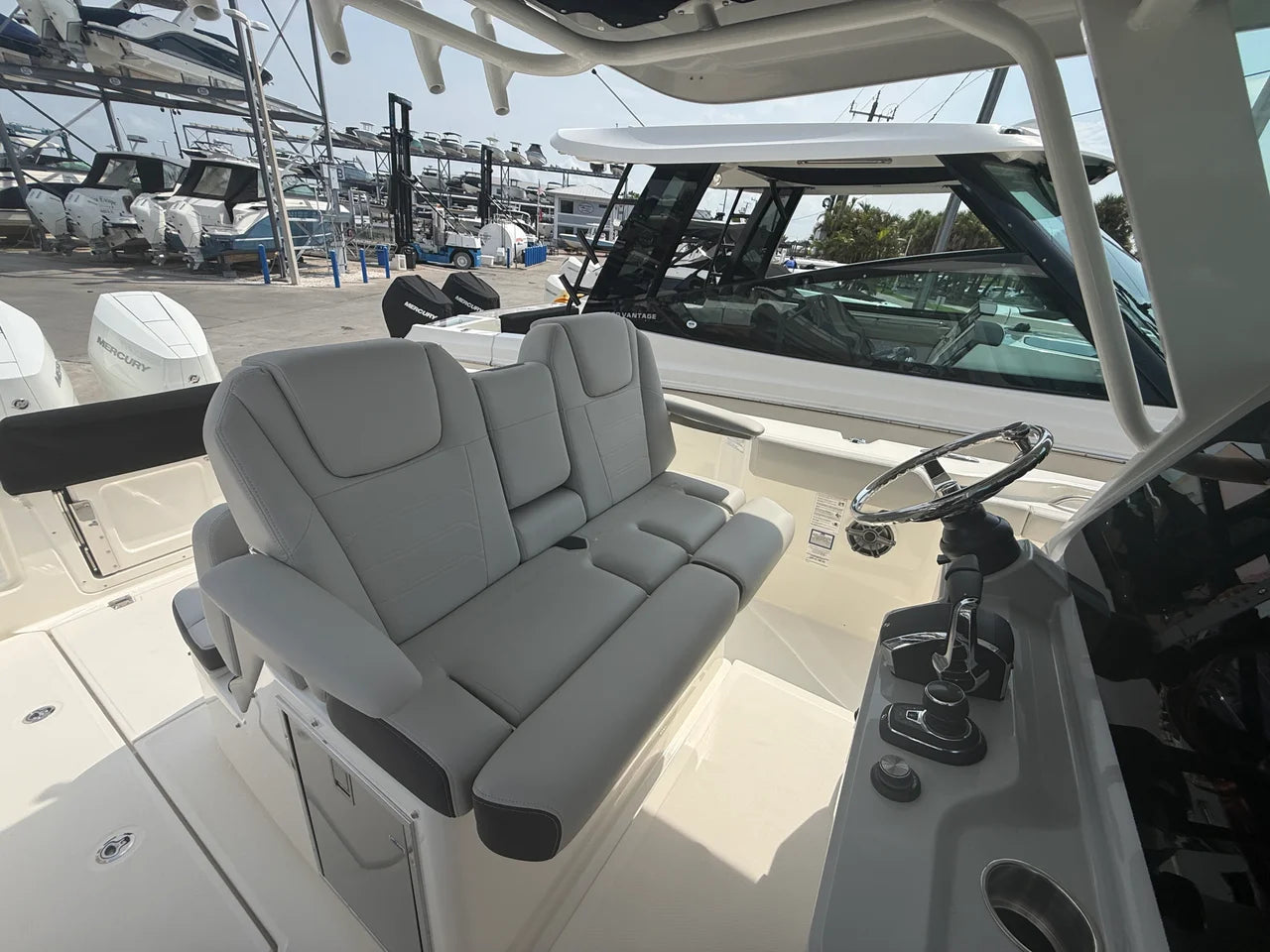 2026 Boston Whaler 330 Outrage 33.0 feet, Sarasota, FL #28