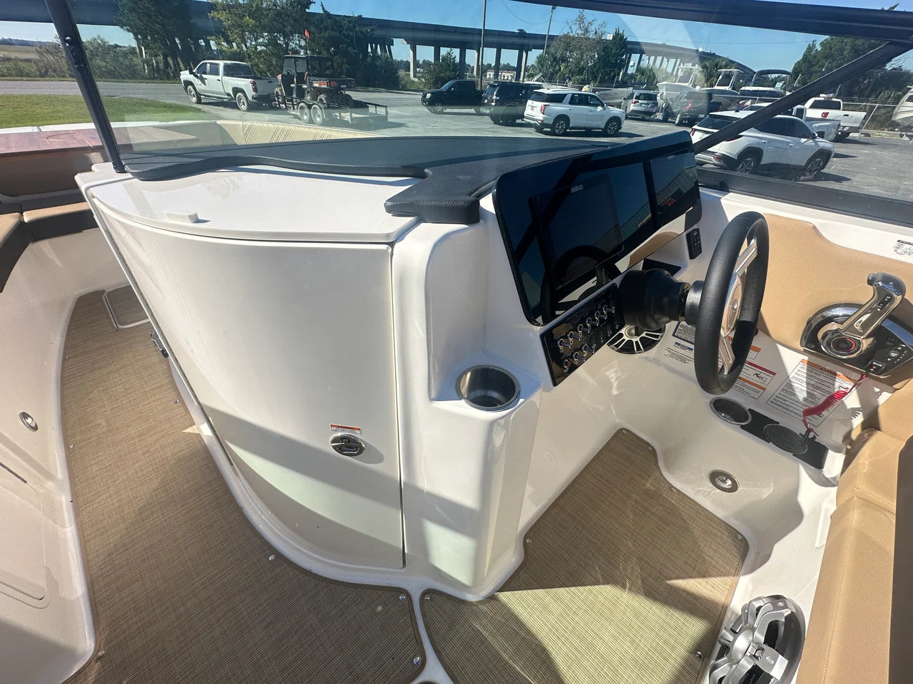 2025 Sea Ray SDX 270 Outboard 27.0 feet, Thunderbolt, GA #14