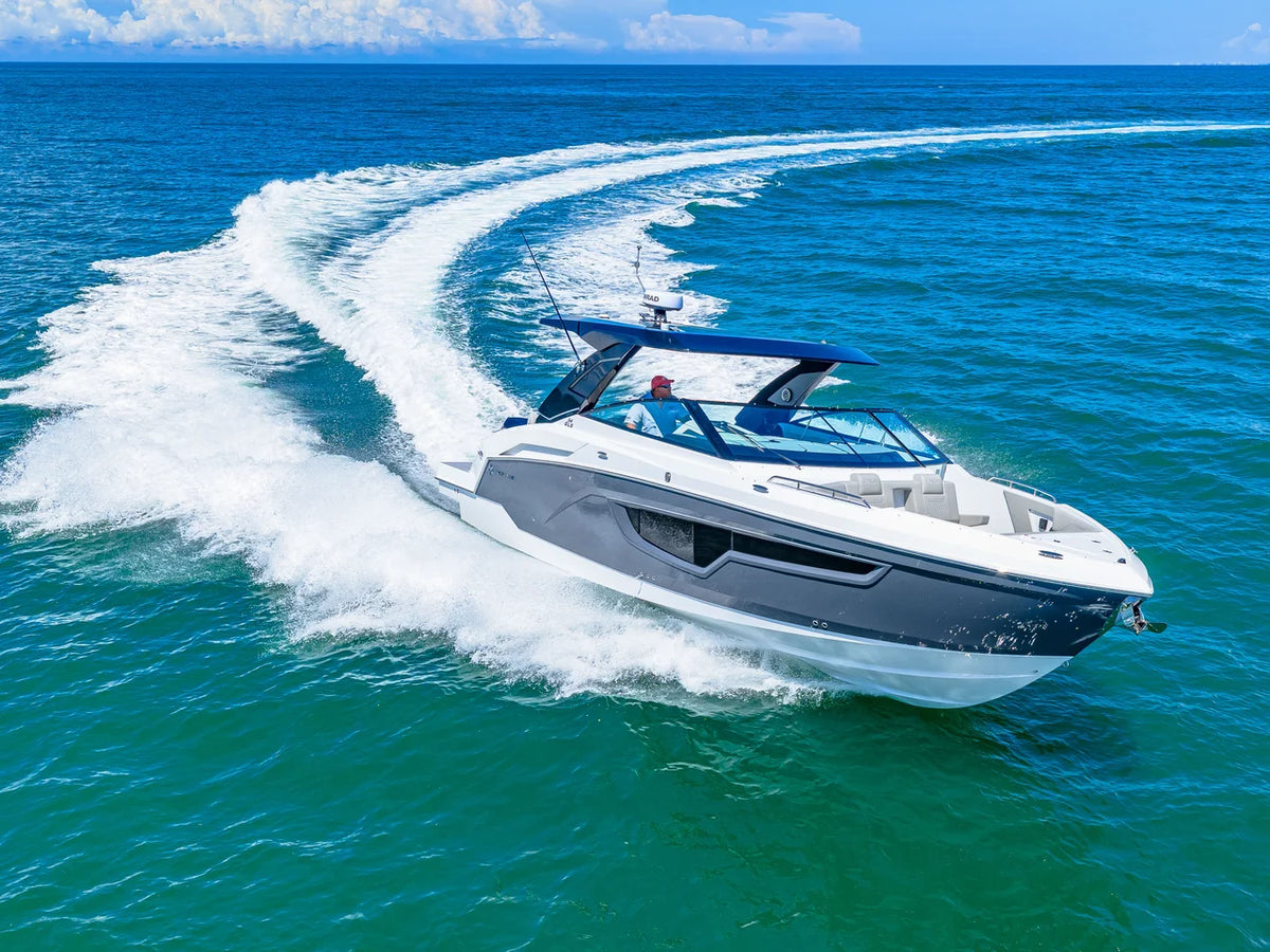 2027 Cruisers Yachts 34 GLS Outboard 34.0 feet, Venice, Florida #22