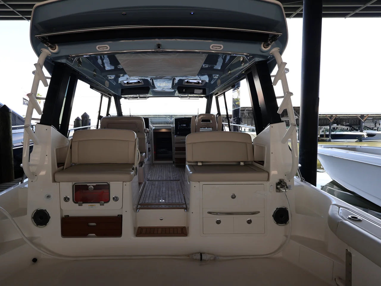 2026 Boston Whaler 405 Conquest 40.0 feet, Naples, Florida #25
