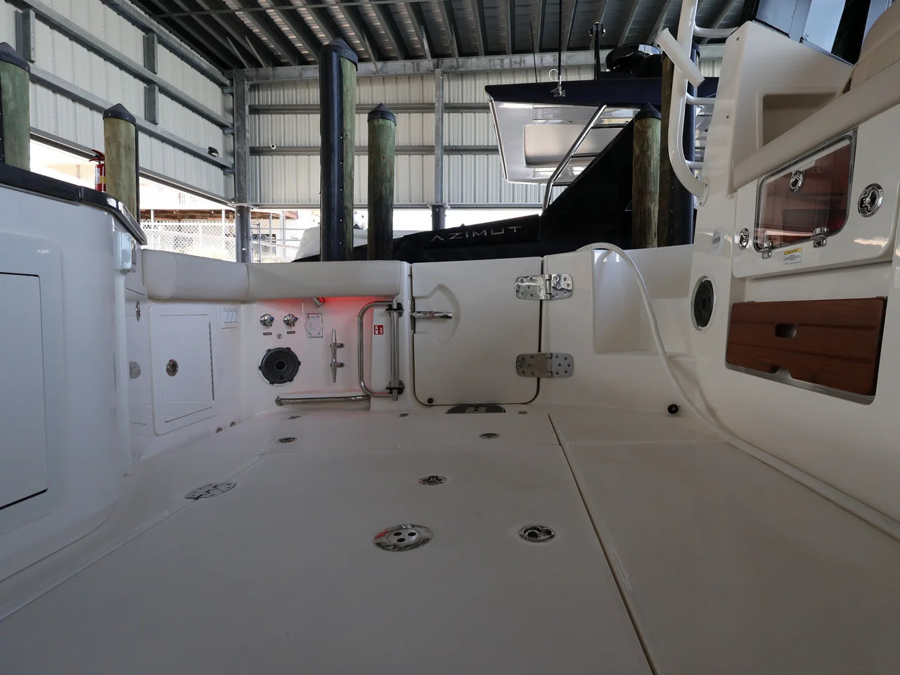 2026 Boston Whaler 405 Conquest 40.0 feet, Naples, Florida #19
