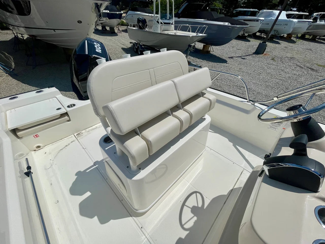 2026 Boston Whaler 210 Montauk 21.0 feet, Quincy, MA #11