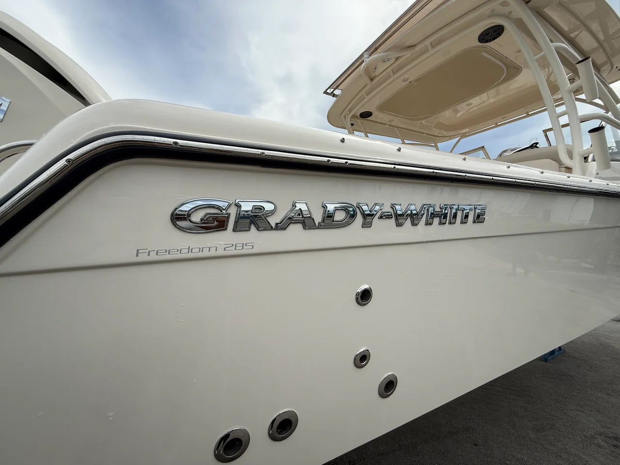 2027 Grady-White Freedom 285 28.0 feet, Miami, FL #3