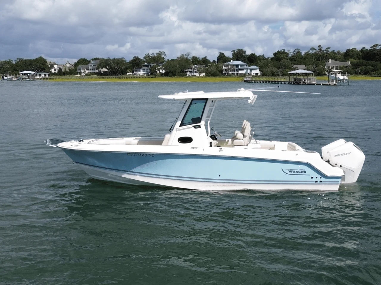 2024 Boston Whaler 250 OUTRAGE 25.0 feet, Wrightsville Beach, North Carolina #2