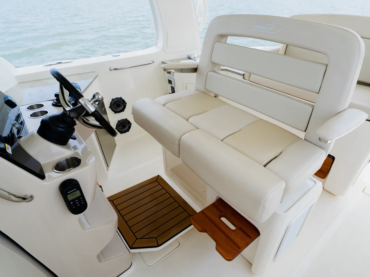 2023 Boston Whaler 350 Realm 35.0 feet, Clearwater, Florida #64