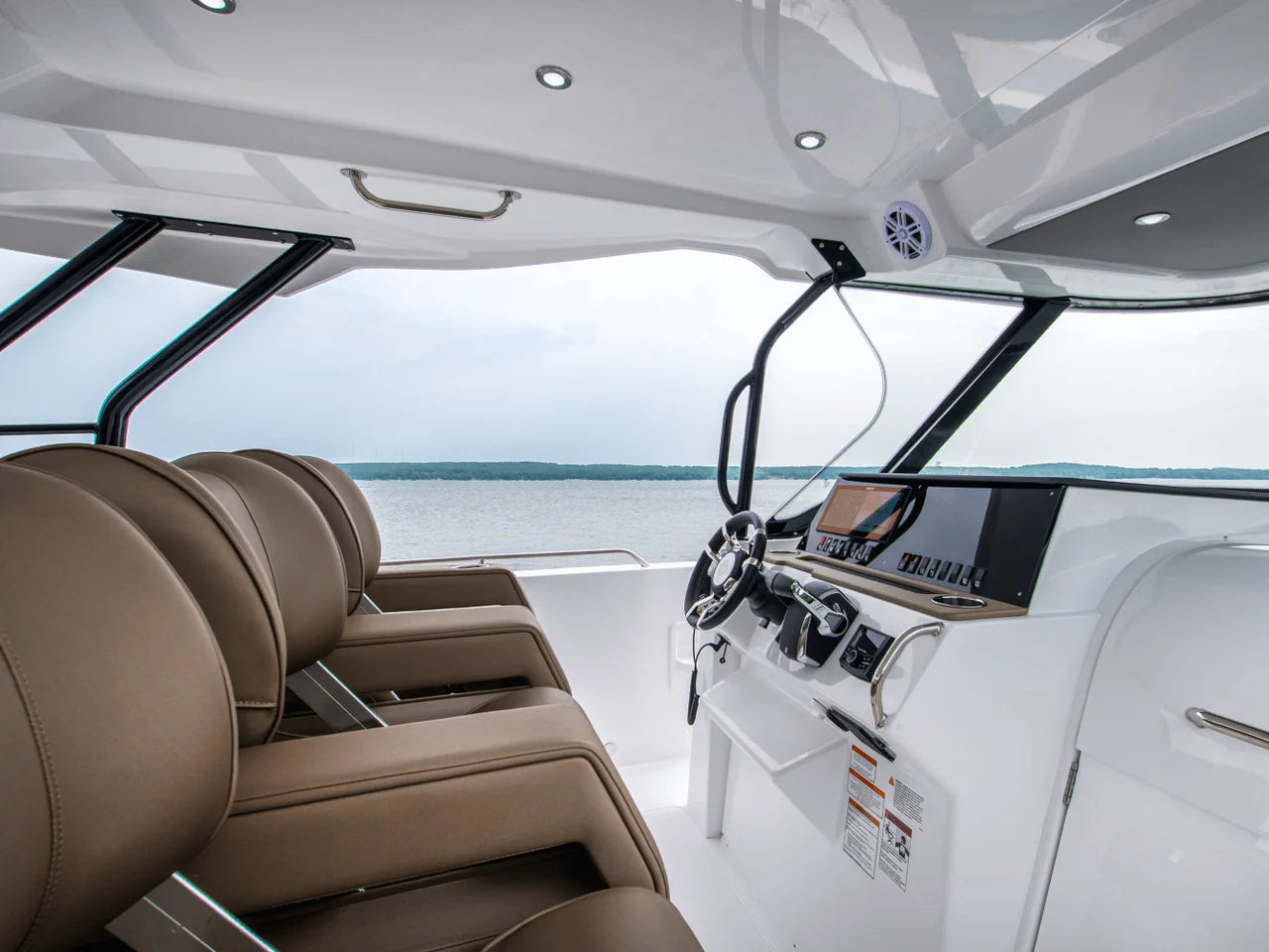 2027 Cruisers Yachts 38 VTR 38.0 feet, Clearwater, Florida #15
