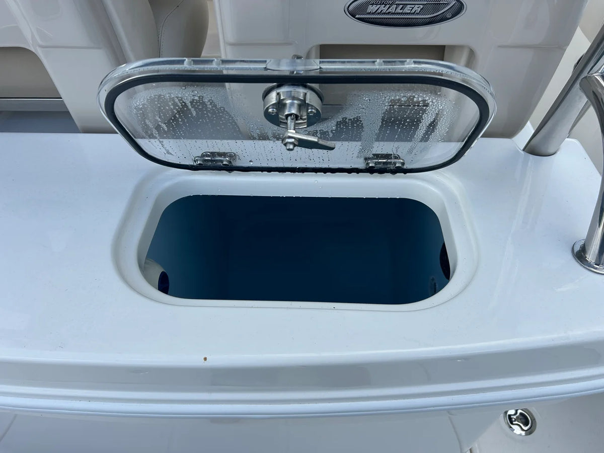 2027 Boston Whaler 250 Outrage 25.0 feet, Gulf Shores, AL #13