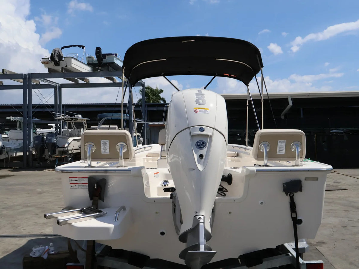 2027 Boston Whaler 190 Montauk 19.0 feet, Naples, Florida #5