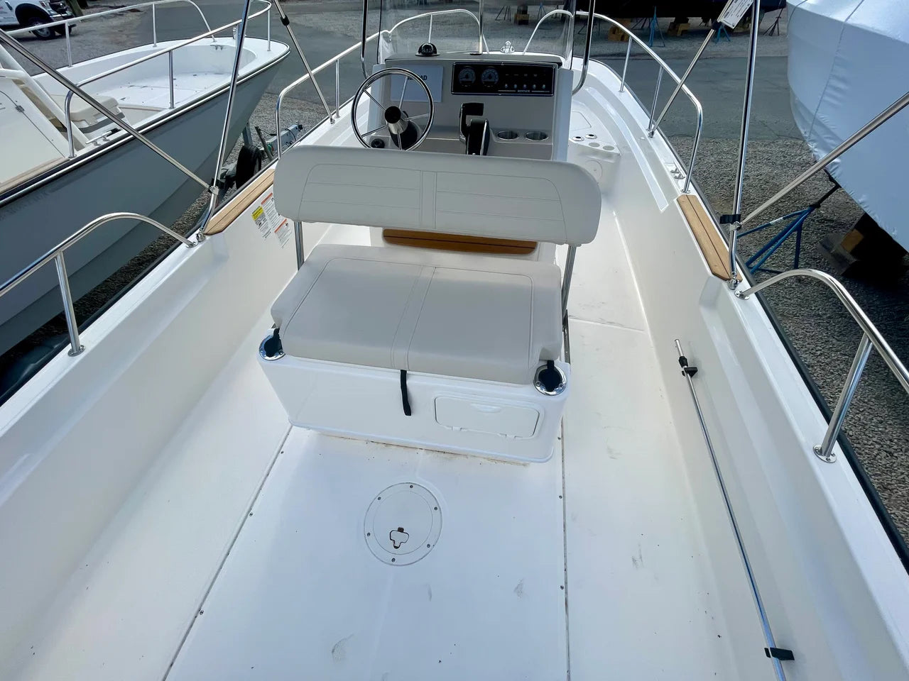 2026 Boston Whaler 210 Montauk 21.0 feet, Quincy, MA #6