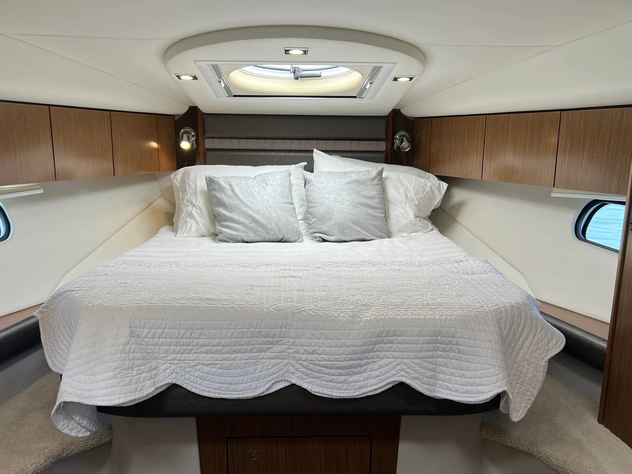 2018 Cruisers Yachts 35 EXPRESS 35.0 feet, Lewisville, TX #38