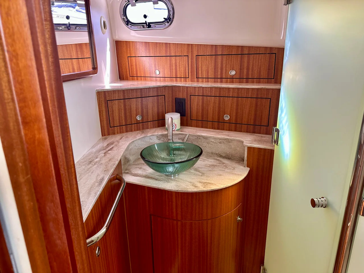 2017 Pursuit OS 385 OFFSHORE 39.0 feet, Fort Myers, Florida #46