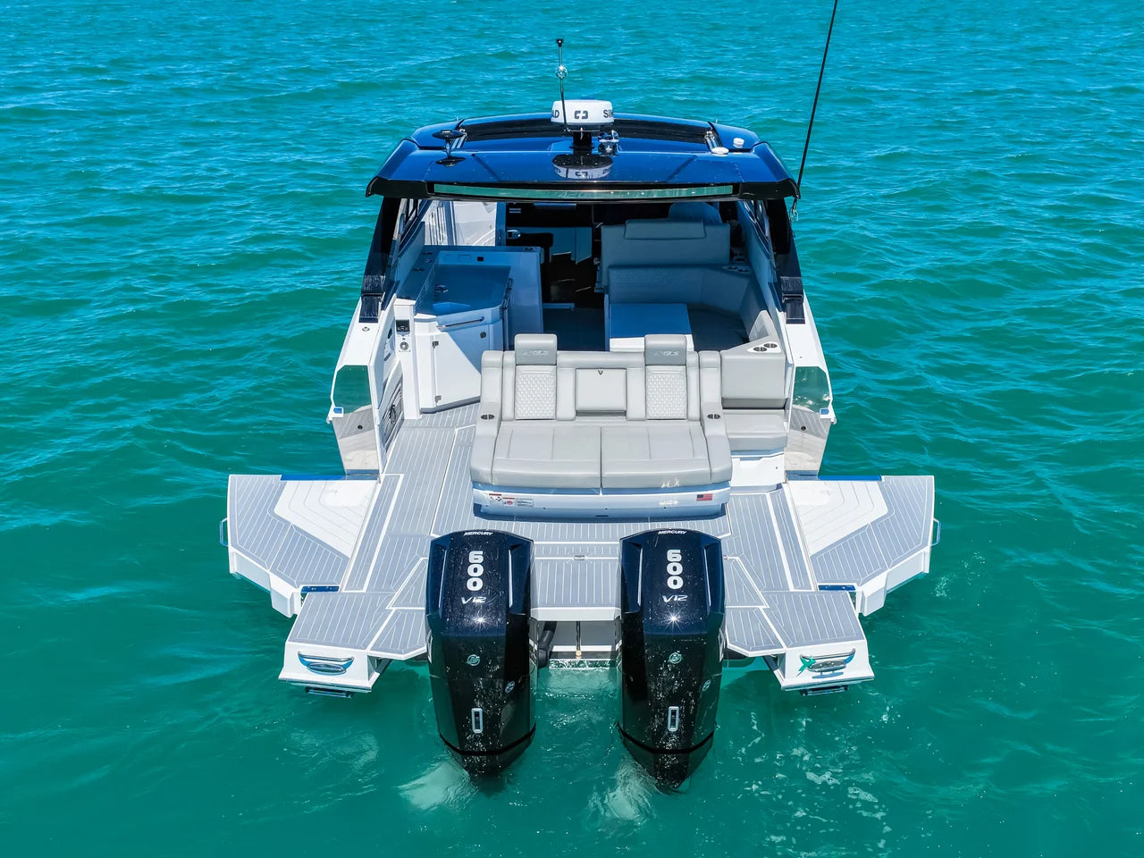 2026 Cruisers Yachts 42 GLS Outboard 42.0 feet, Sarasota, FL #69