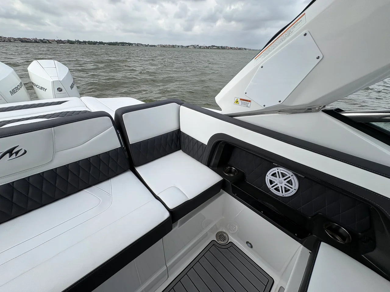2019 Monterey 305 SS 31.0 feet, Seabrook, TX #26