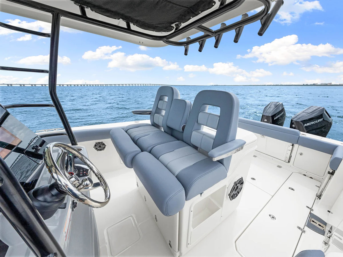 2026 Boston Whaler 330 Outrage 33.0 feet, Clearwater, Florida #51